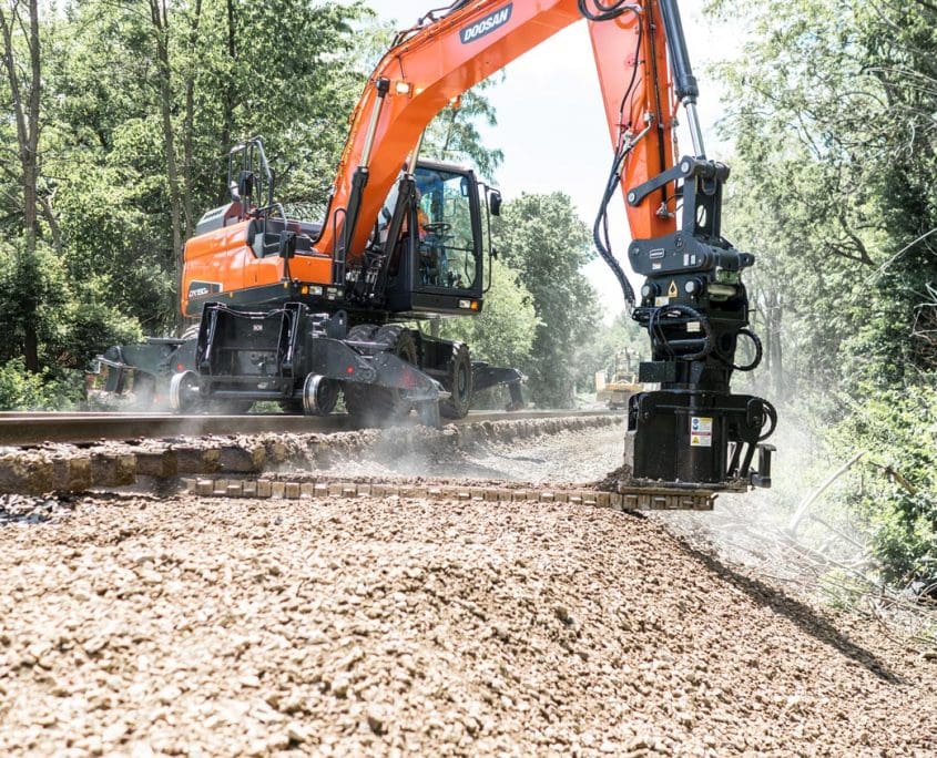 Ballast Blaster Undercutter DYMAXRAIL